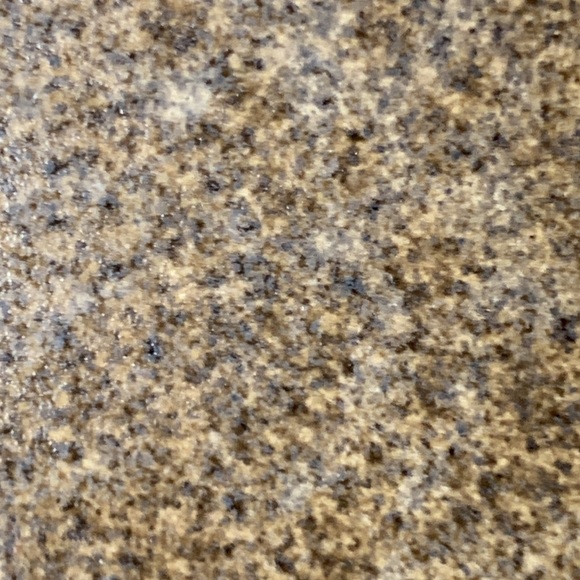 Set of 3 speckled 10” stoneware dishes / dinner plates made in England - Picture 8 of 8